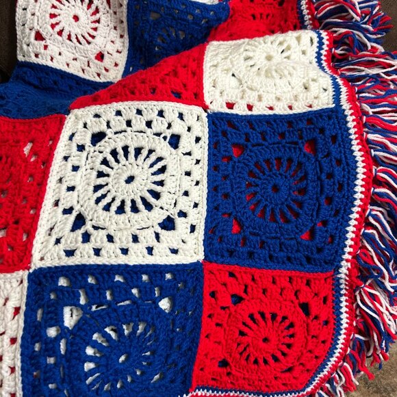 Knitted throw. Red, White, Blue Squares with Fringe. Approx 48" x 64".   (1171) - Picture 2 of 2